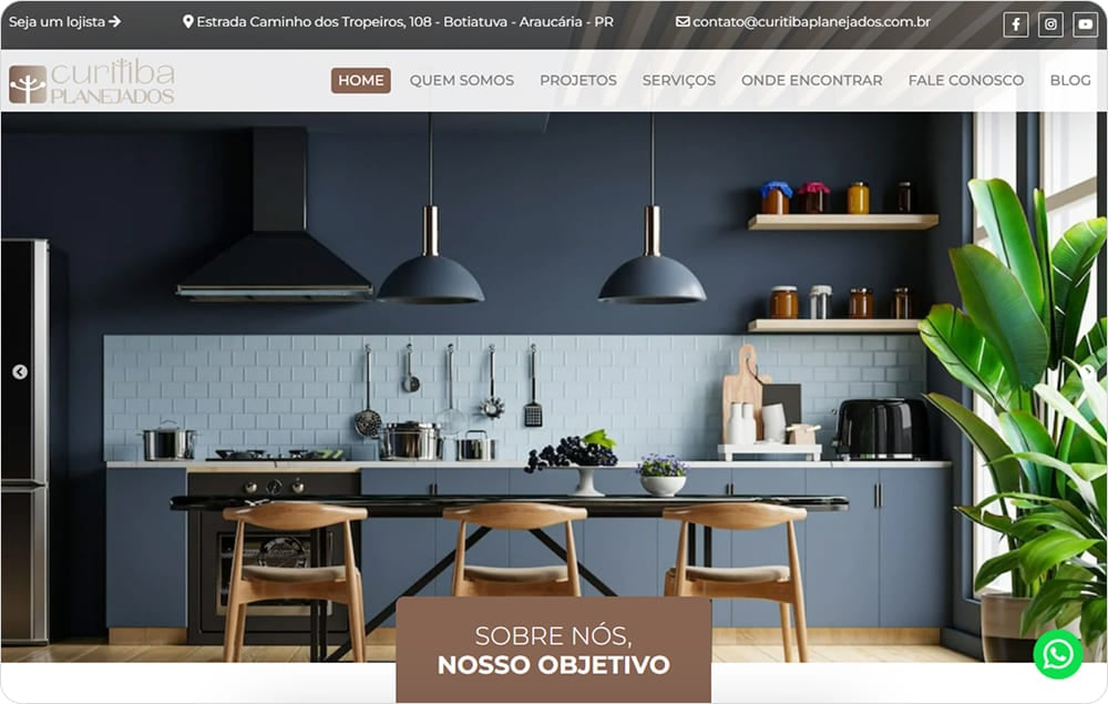 Botão flutuante de WhatsApp em um site de marcenaria